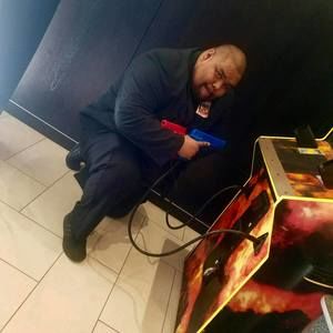 Meet your Posher, Andrew